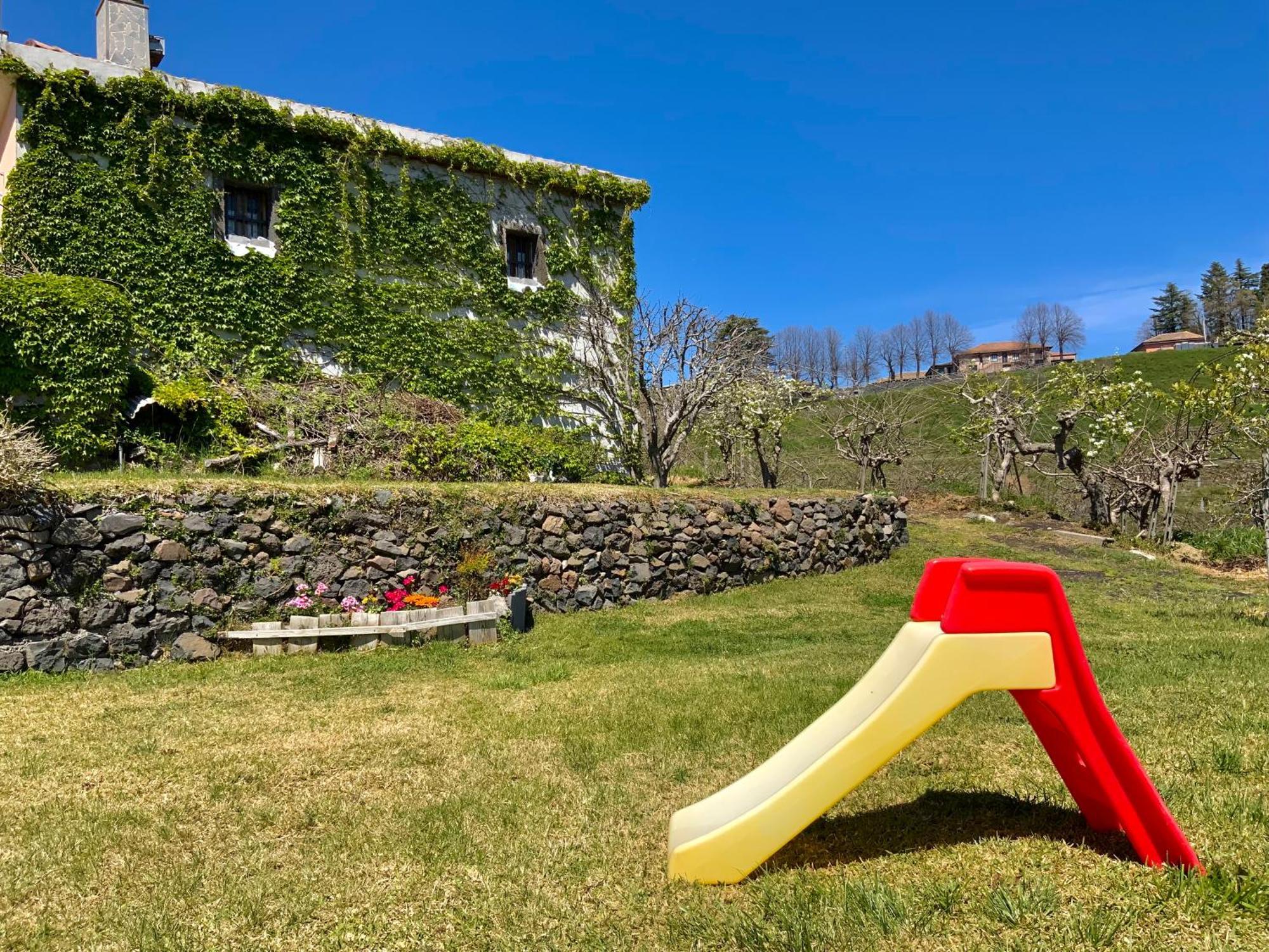 Tenuta Kiwi Dell'Etna มีโล ภายนอก รูปภาพ